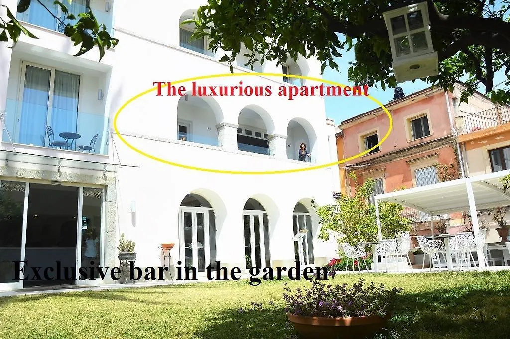 L'Atelier Del Pittore Apartment 陶尔米纳