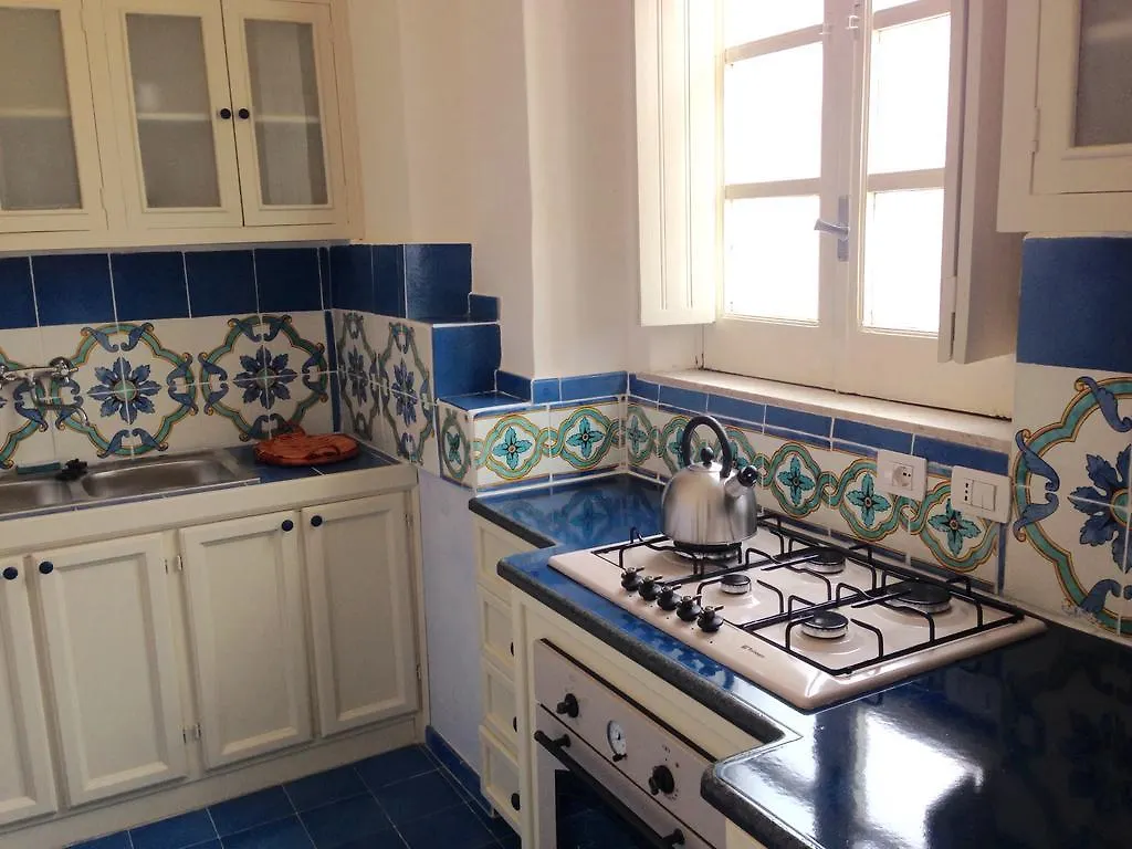 L'Atelier Del Pittore Apartment 陶尔米纳